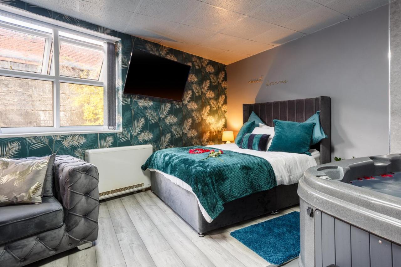 Riverside Studio With Jacuzzi! Sheffield Luaran gambar